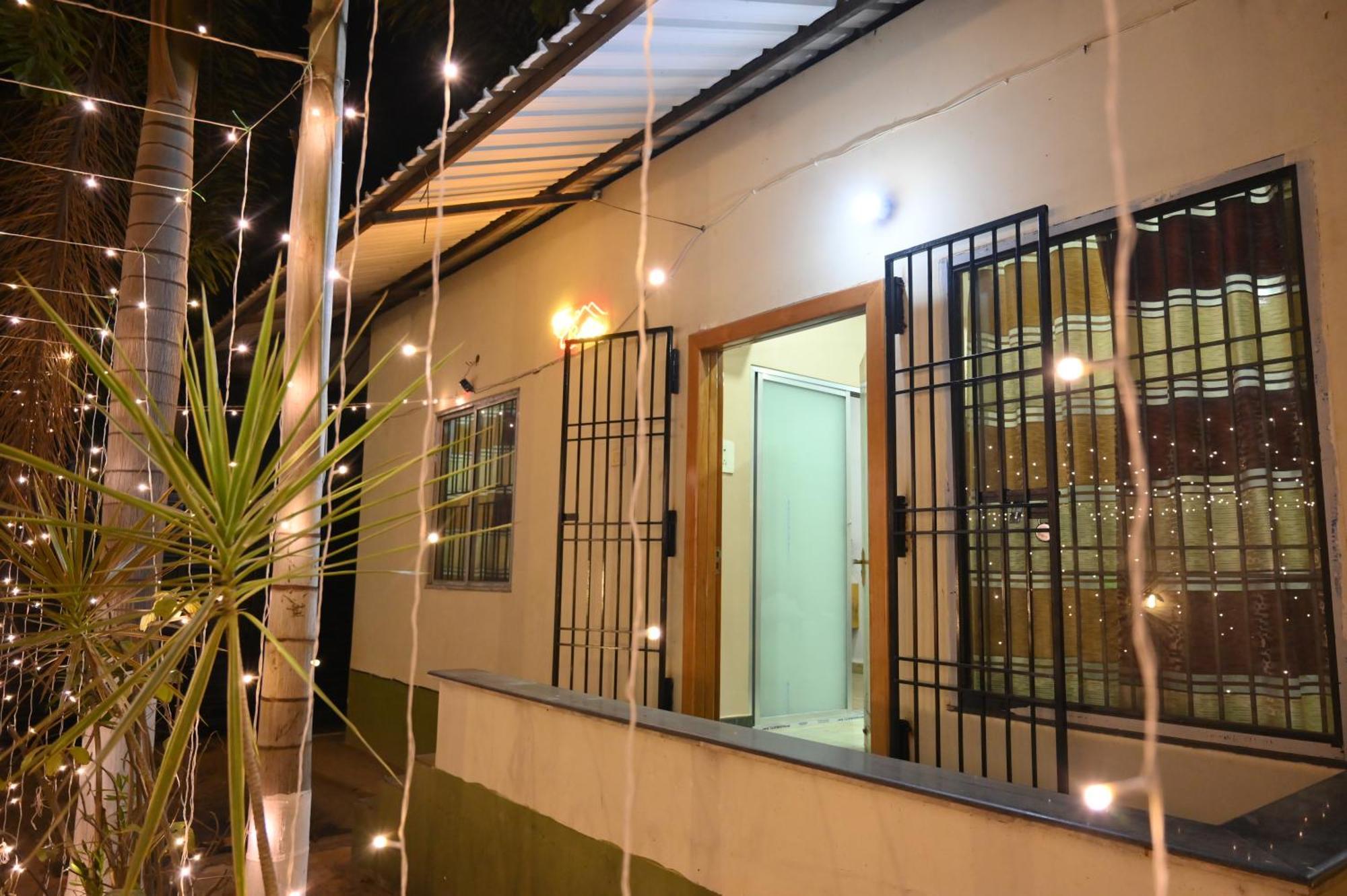 The Q3 Inn Guwahati Luaran gambar